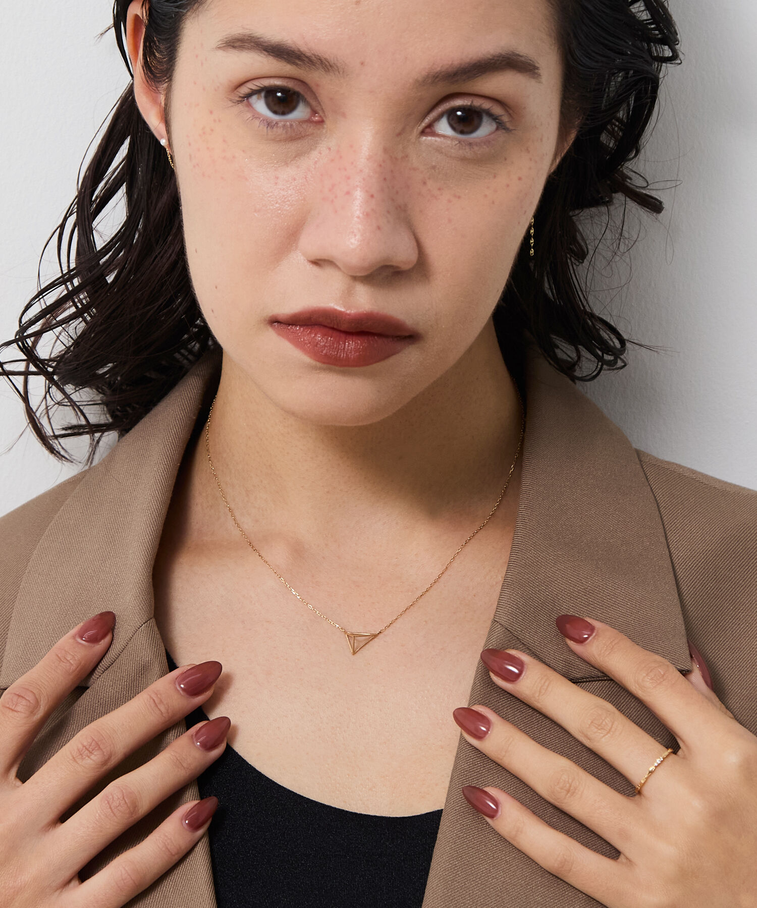 JUPITER「【K10】トライアングルデザインネックレス<全長40㎝(調節した時の長さ36.5㎝)>」|ネックレス|