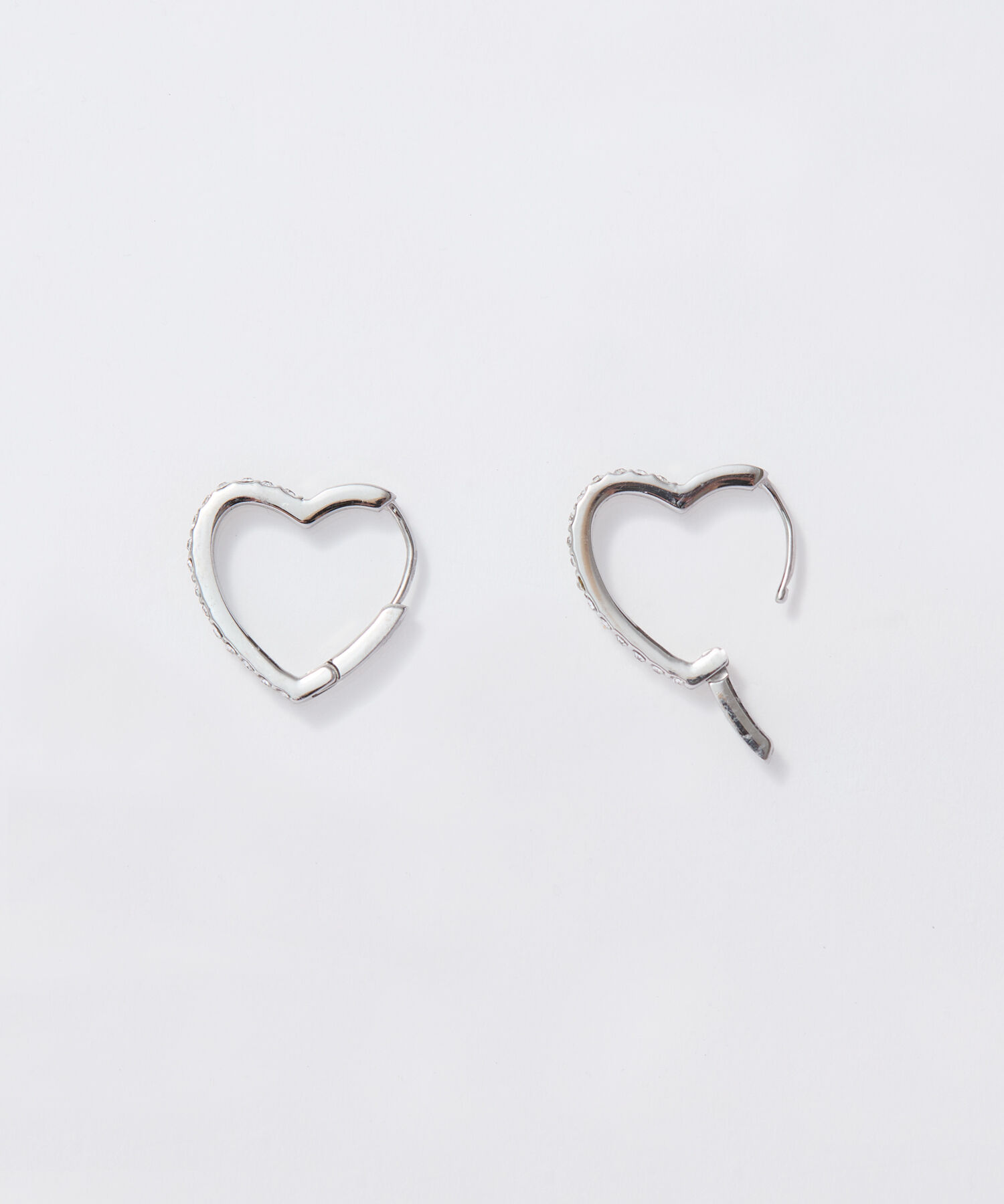 Phoebe「【金属アレルギー対応】ワンタッチライナーハートビジューフープピアス　シルバー」|ピアス|