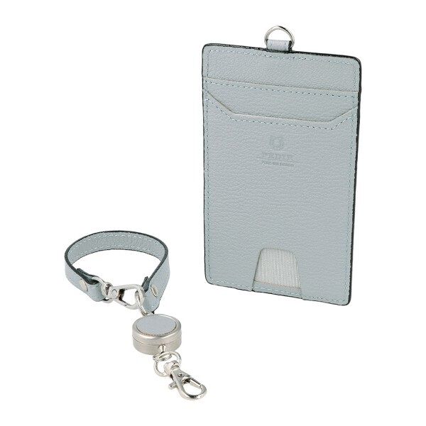 PEDIR「PEDIR(ペディール) ディアシュリンク 本革 リール付 シングルパスケース」|定期入れ|ライトブルー