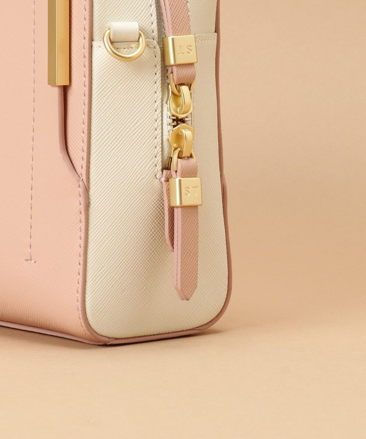 Samantha Thavasa「Pomme d'espoir ポムディスポワール バイカラーショルダーバッグ」|ショルダー・メッセンジャー|