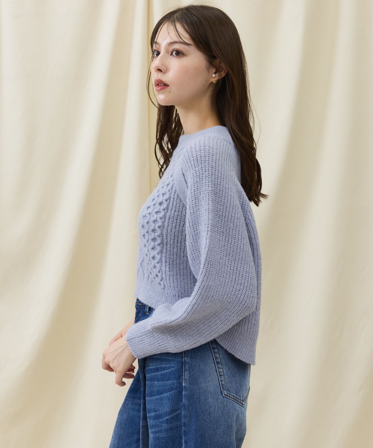 アンドクチュール「ラメケーブルクロップドプルオーバー」|ニット・セーター|