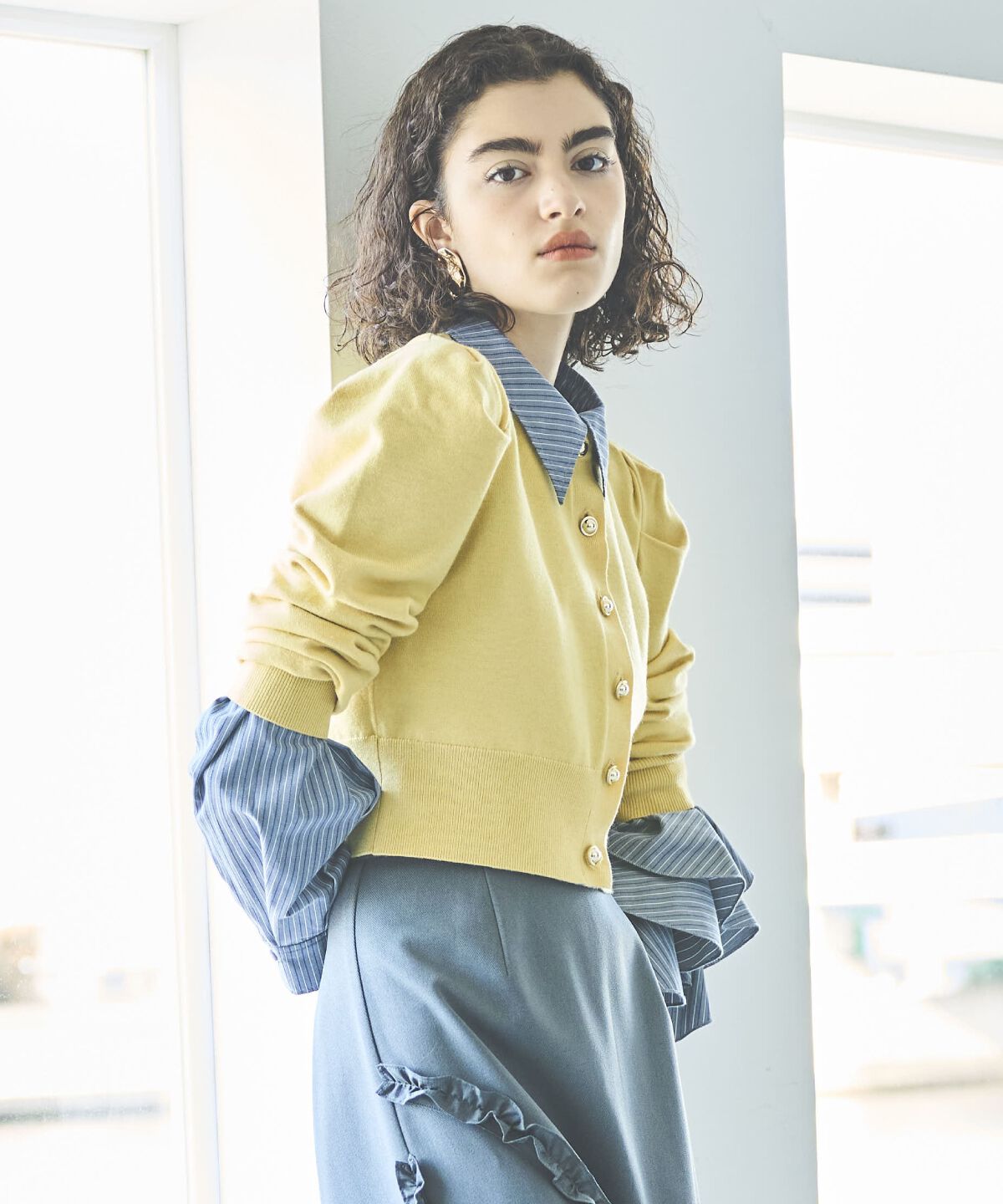 アンドクチュール「パワショルクルーネックカーディガン」|カーディガン|