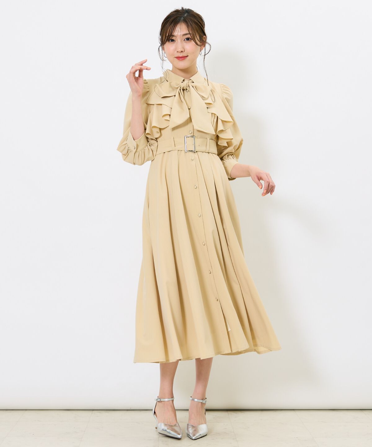 アンドクチュール「ストライプフリルケープワンピース」|ワンピース|beige/borderｽﾄﾗｲﾌﾟ