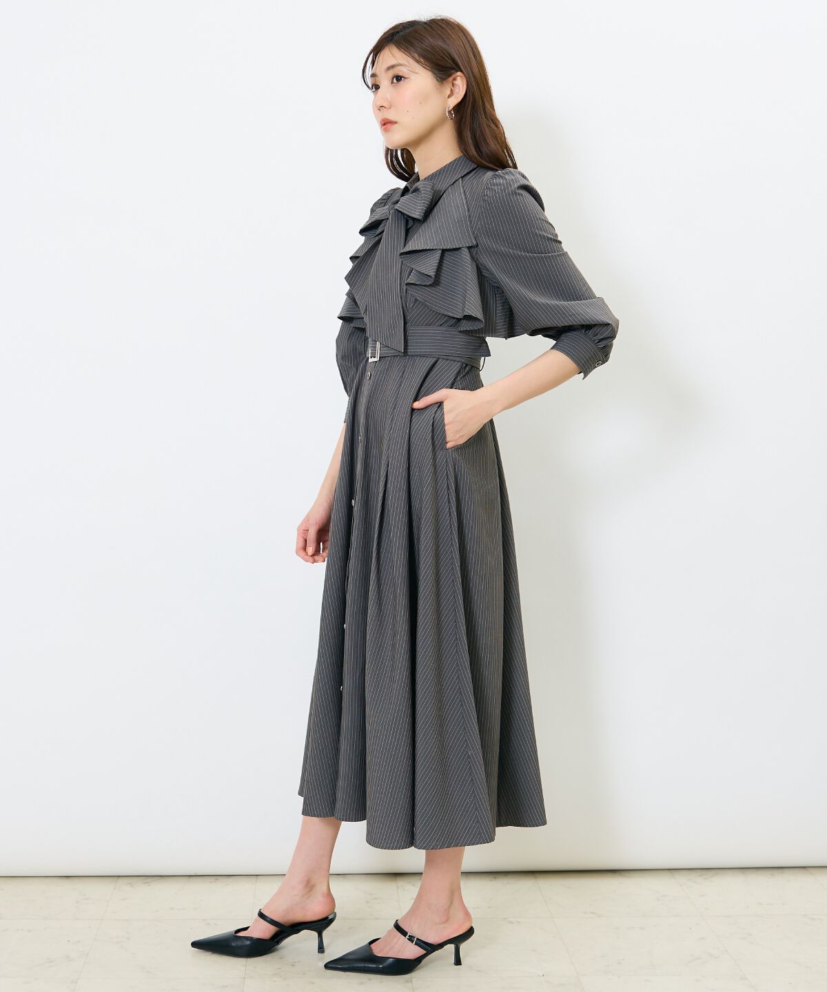 アンドクチュール「ストライプフリルケープワンピース」|ワンピース|