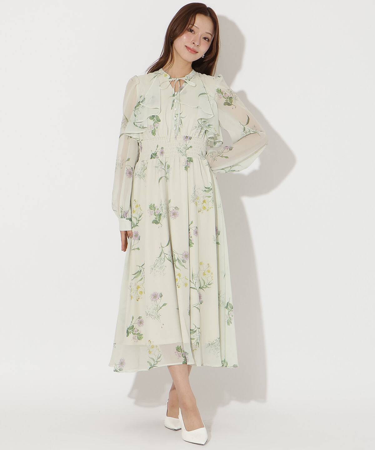 アンドクチュール「フリルケープフラワープリントワンピース」|ワンピース|