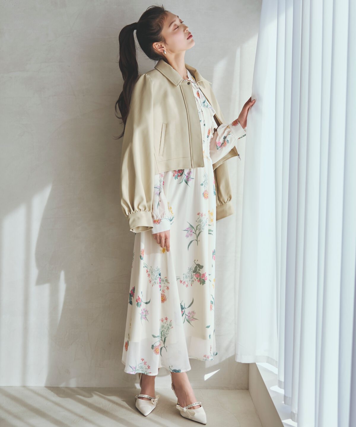 アンドクチュール「フリルケープフラワープリントワンピース」|ワンピース|