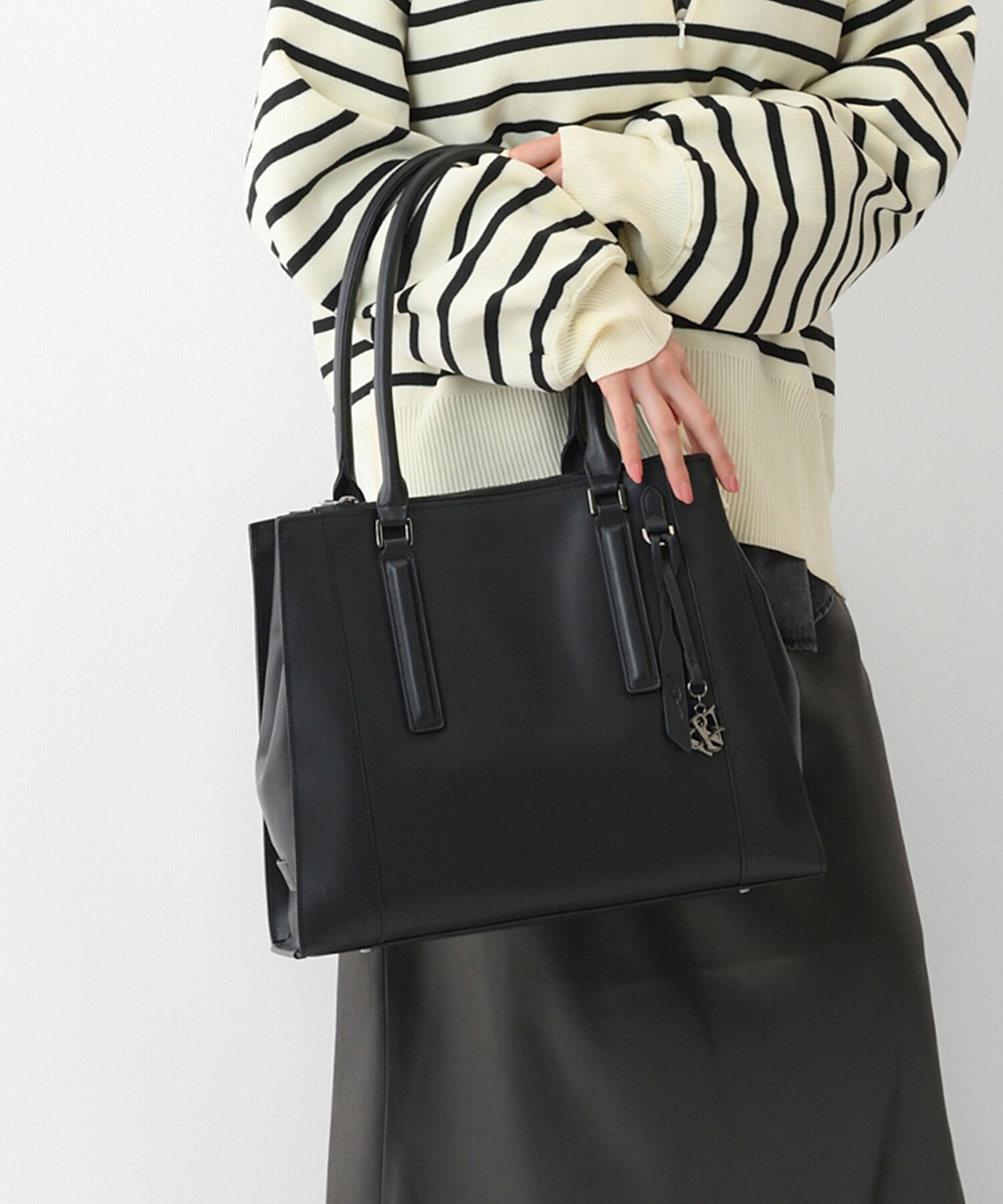 W&.Day/Night「W&.Day/Night グルマンキー レザートート A4サイズ 13.3インチPC収納 19001」|トートバッグ|ブラック