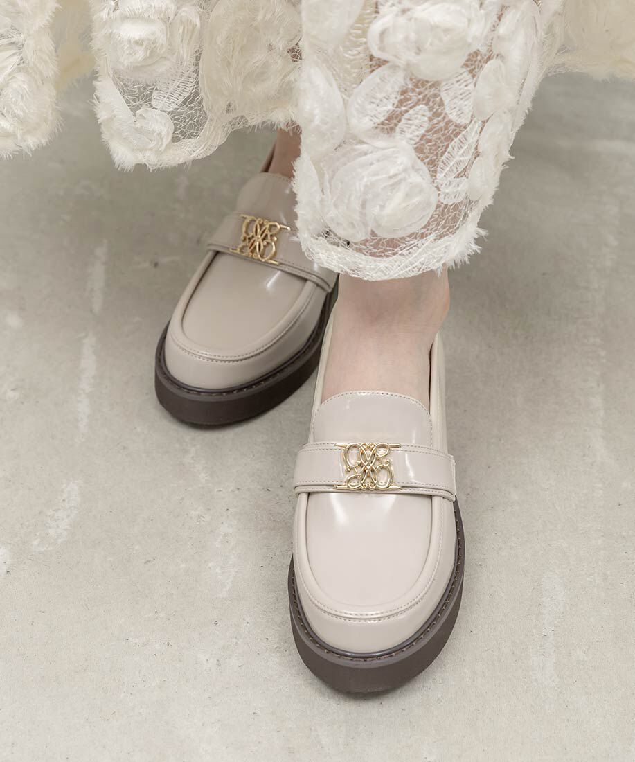  「モノグラムベルトボリュームローファー」|ローファー|