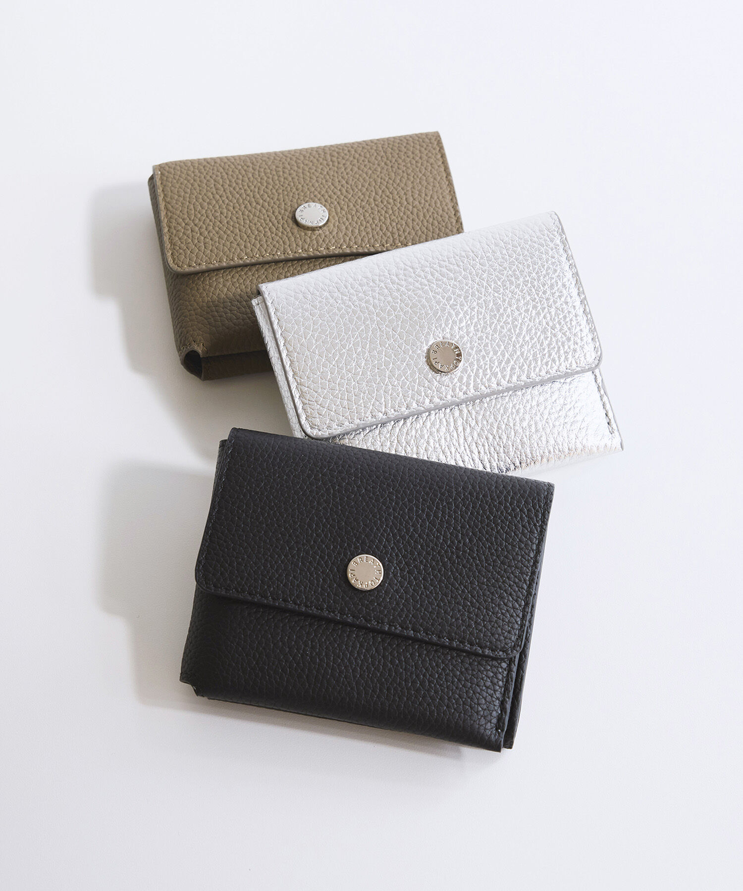 TOPKAPI BREATH「【Breath TOPKAPI】シュリンクレザー 折り財布 /8ポケット/軽量」|財布|