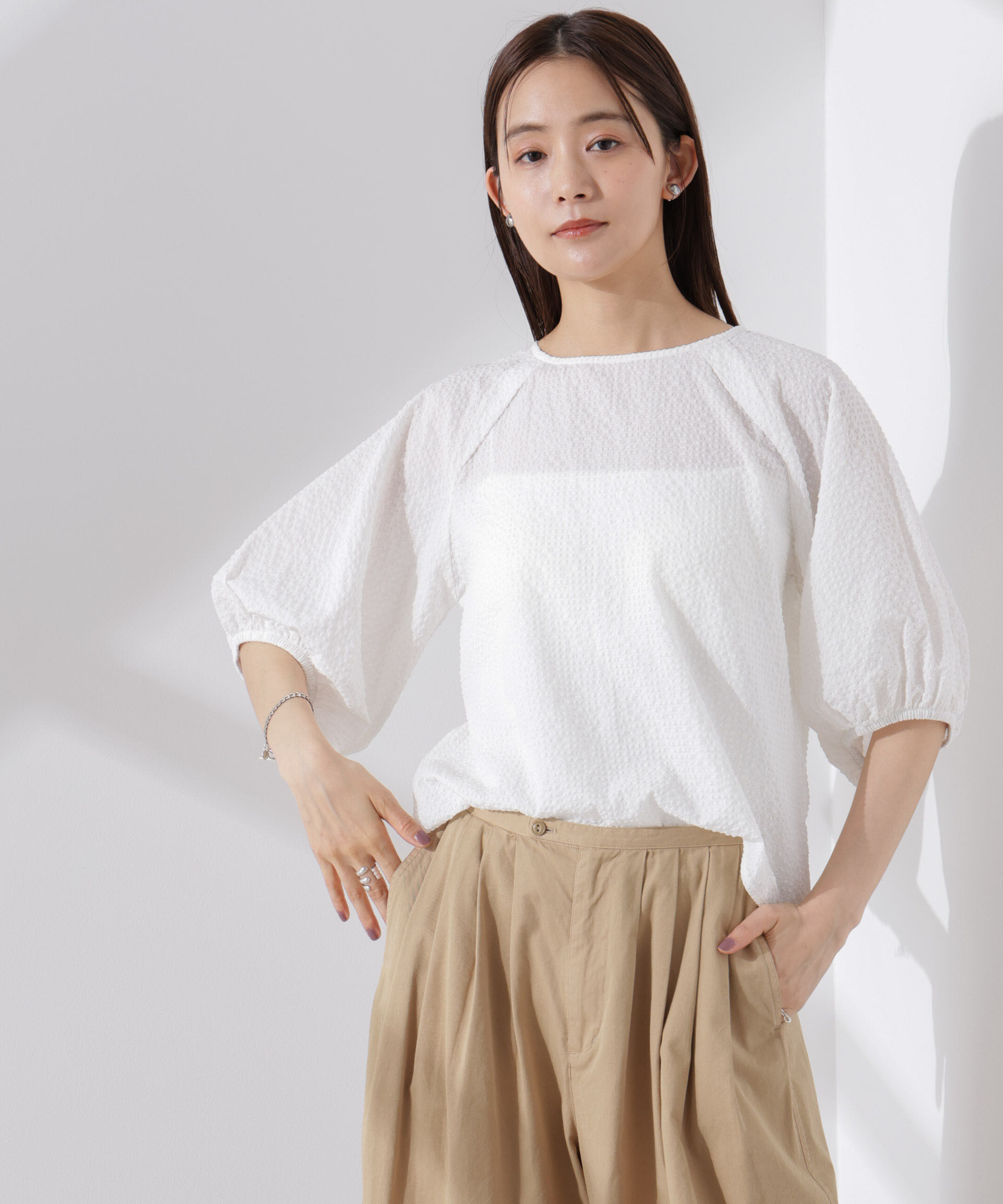 nano･universe「サッカーバルーンスリーブプルオーバーブラウス」|シャツ・ブラウス|ホワイト