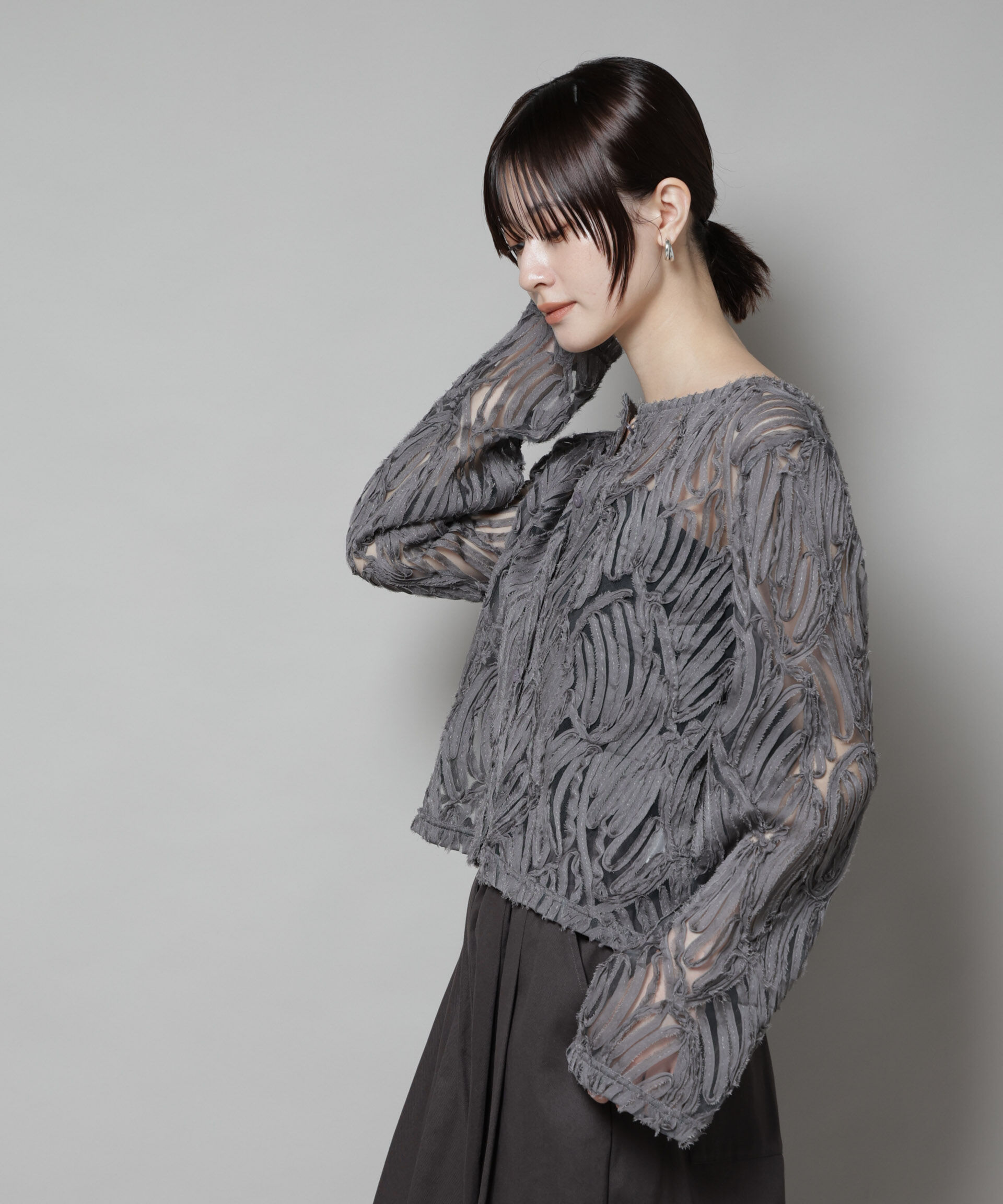 nano･universe「テープ刺繍チュール前後2wayカーディガン(セットアップ可)」|シャツ・ブラウス|