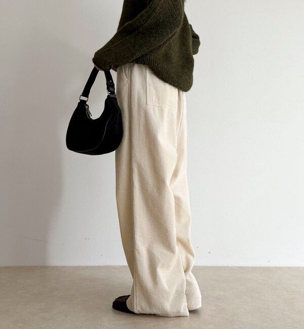 fredy emue「コーデュロイドロストイージーパンツ」|チノ|オフホワイト