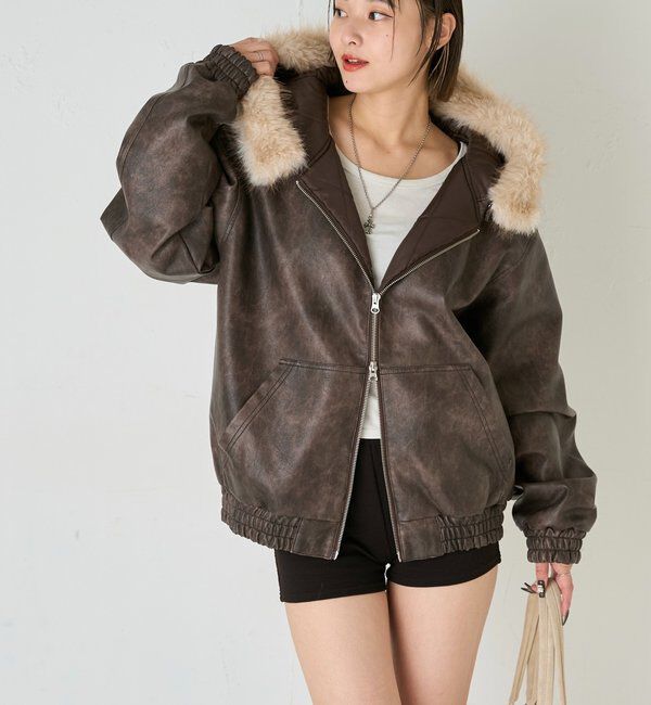  「【2way/ファー取り外し可能】ヴィンテージライクレザーファーフードブルゾン」|ブルゾン・スタジャン|