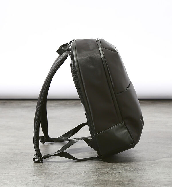 alfredoBANNISTER「【軽量、撥水】21L 素材切替 ユーティリティ デイパック  A4サイズ対応 1」|リュック|