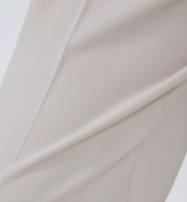 qualite「センタープレスストレートパンツ」|スラックス|