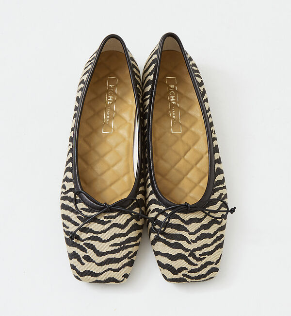 AU BANNISTER「【最高バレエ】スクエアトゥ バレエシューズ」|バレエシューズ|