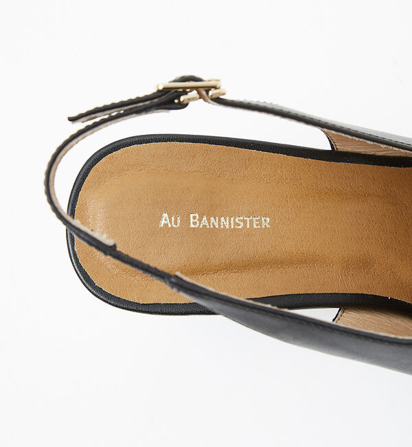 AU BANNISTER「アシンメトリー スクエアトゥブーサン」|サンダル|