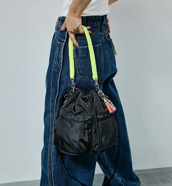 NOMINE「【cheek】kinchakucode 2WAY コードハンドル 巾着 トートバ」|ショルダー・メッセンジャー|ブラック