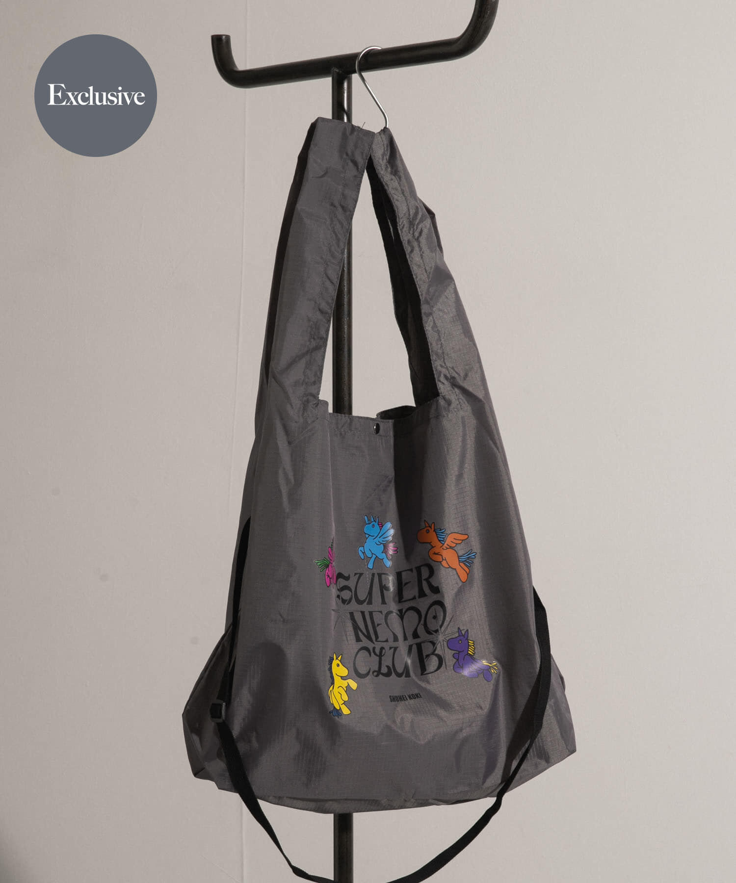 SENSE OF PLACE by URBAN RESEARCH「『別注』SHUHEI KOKI&times;SENSE OF PLACE　ショルダーバッグ」|ショルダー・メッセンジャー|グレー