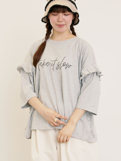 Samansa Mos2「[接触冷感]袖フリルロゴ刺繍Tシャツ」|Tシャツ・カットソー|