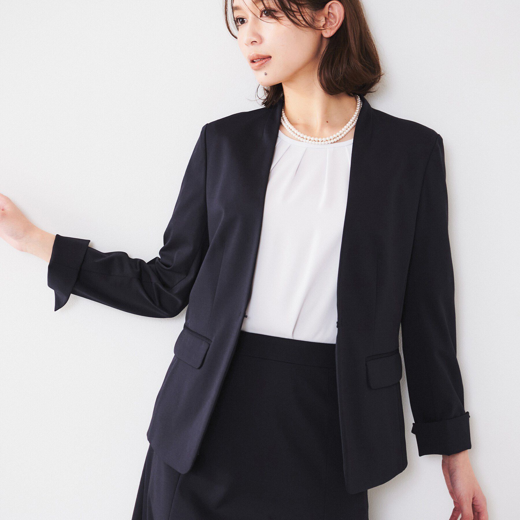 UNTITLED「【通勤スーツ】コットン混ジャージ カラーレスジャケット」|ノーカラージャケット|ネイビー(094)