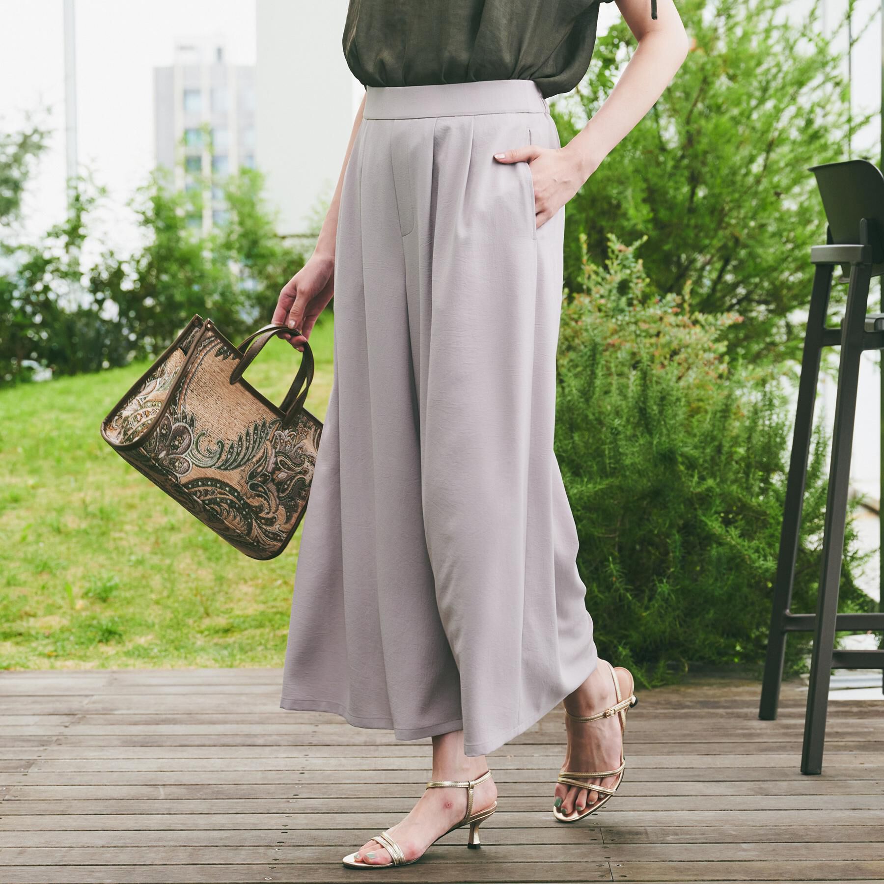 UNTITLED「【セットアップ可/接触冷感/イージーケア】リラクミスト タックワイドパンツ」|その他|