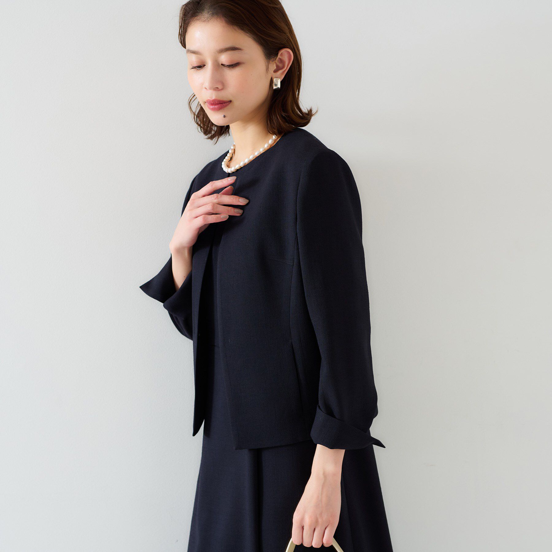 UNTITLED「【セットアップ可/短丈】ドライタッチジャケット」|ノーカラージャケット|ネイビー(094)