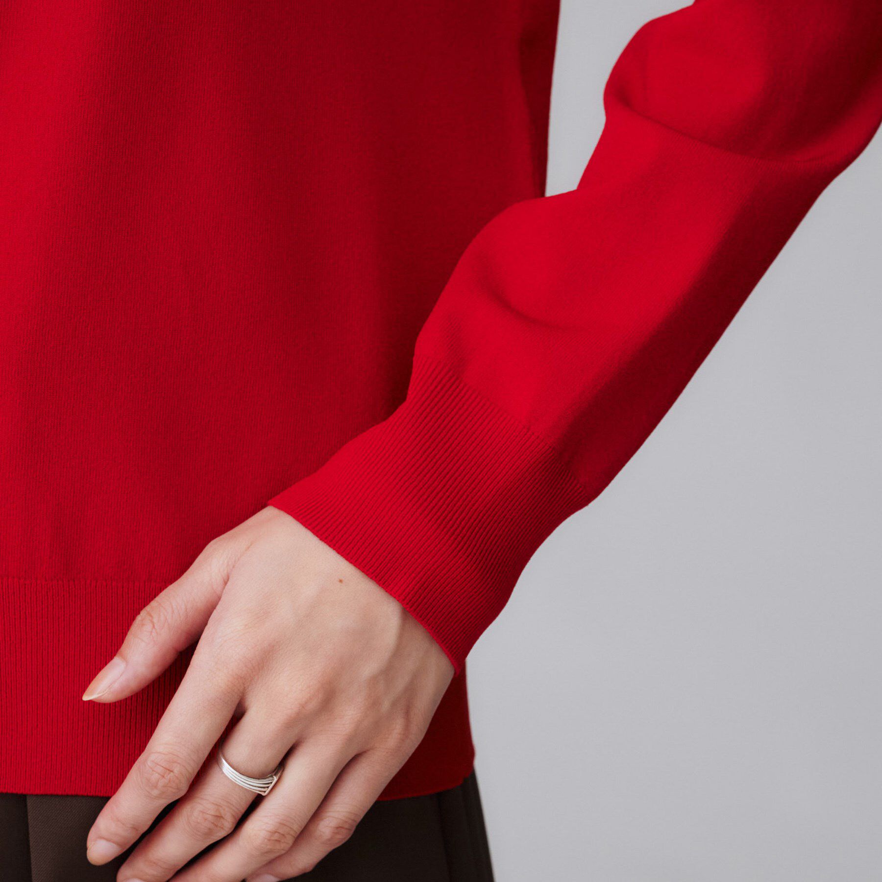 UNTITLED「【朝晩の羽織に/アンサンブル可/薄手】ベーシッククルーネックカーディガン」|カーディガン|