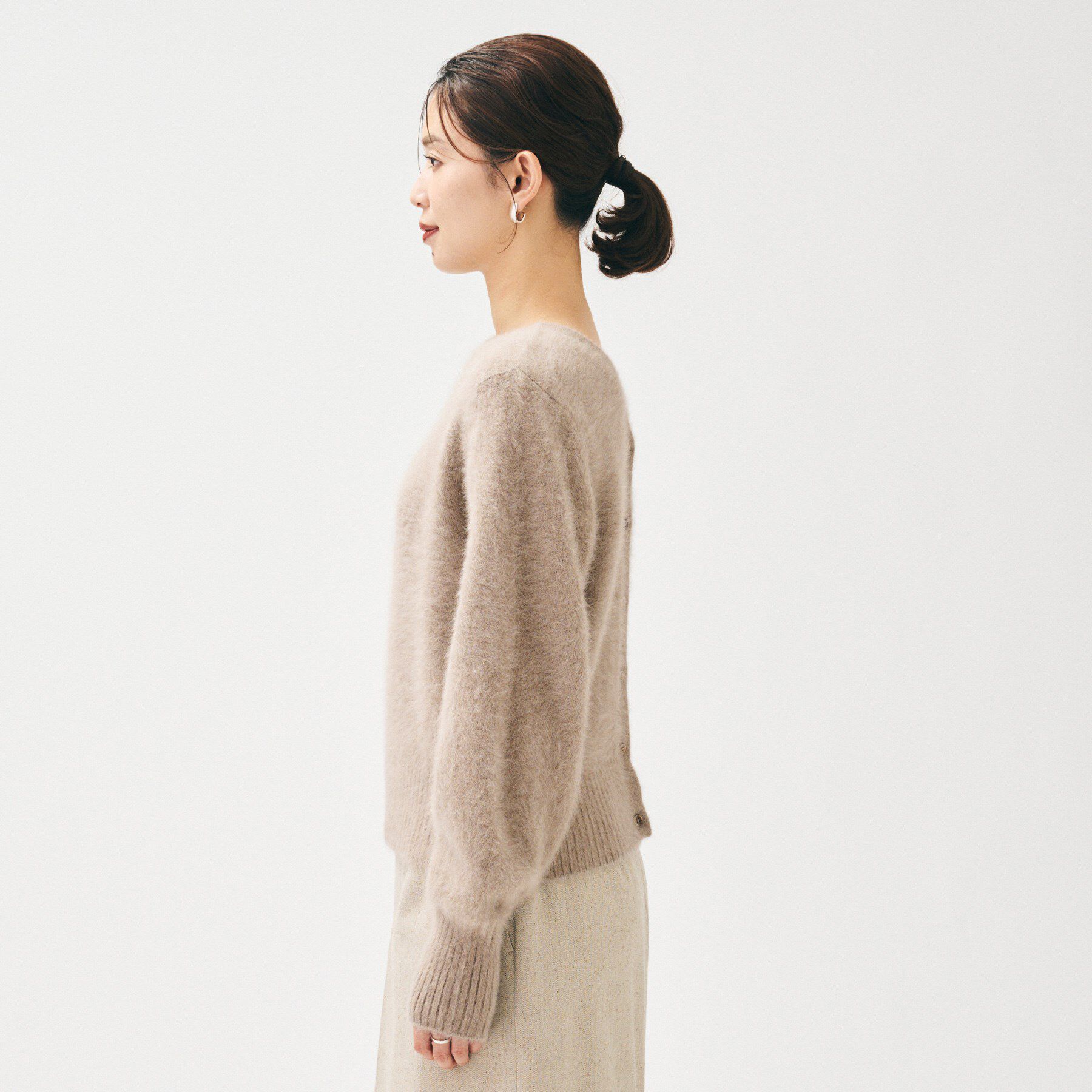 UNTITLED「【ふわふわニット/前後2WAY】フォックスカシミヤカーディガン」|カーディガン|