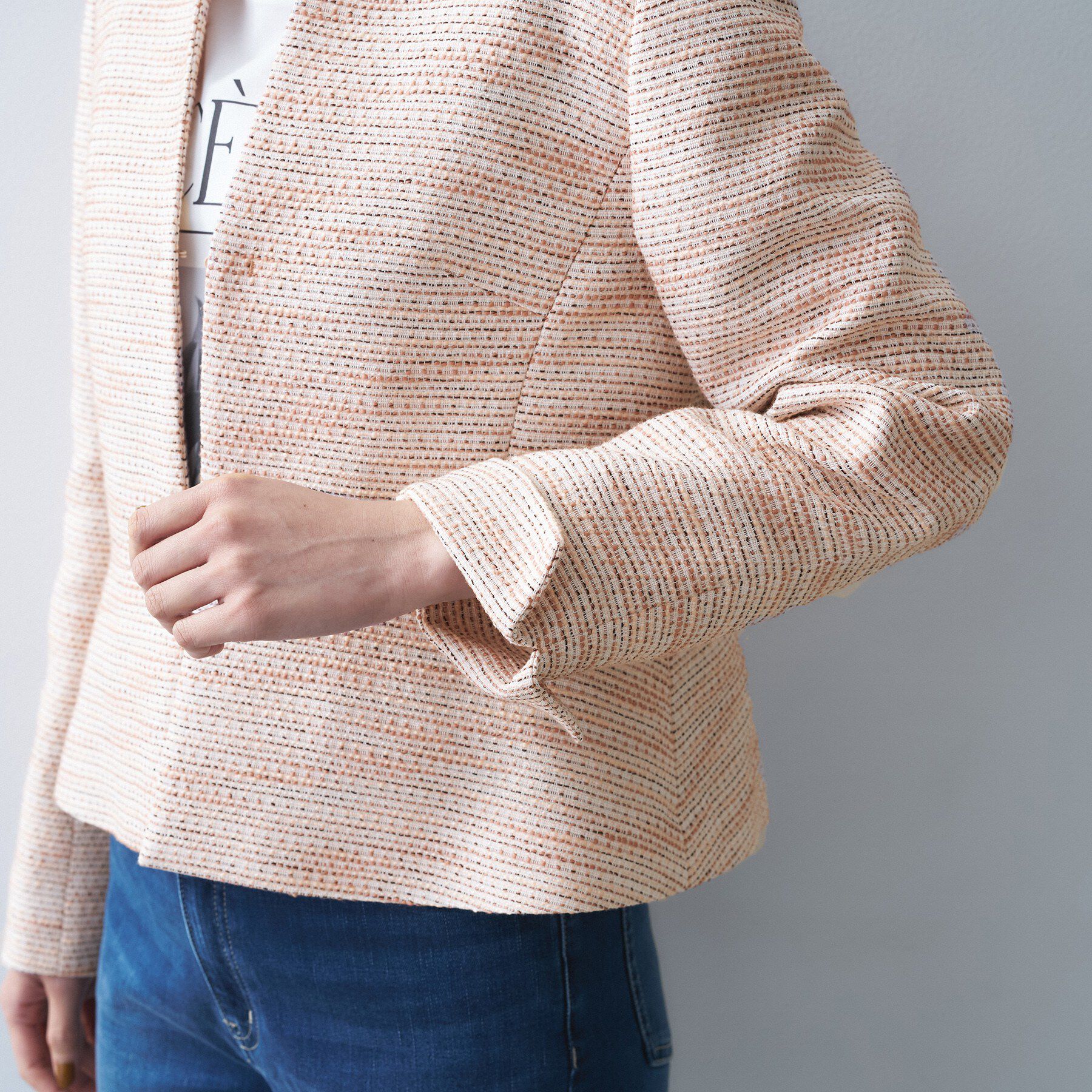 UNTITLED「【きれいめ】ツイード ペプラムジャケット」|ノーカラージャケット|