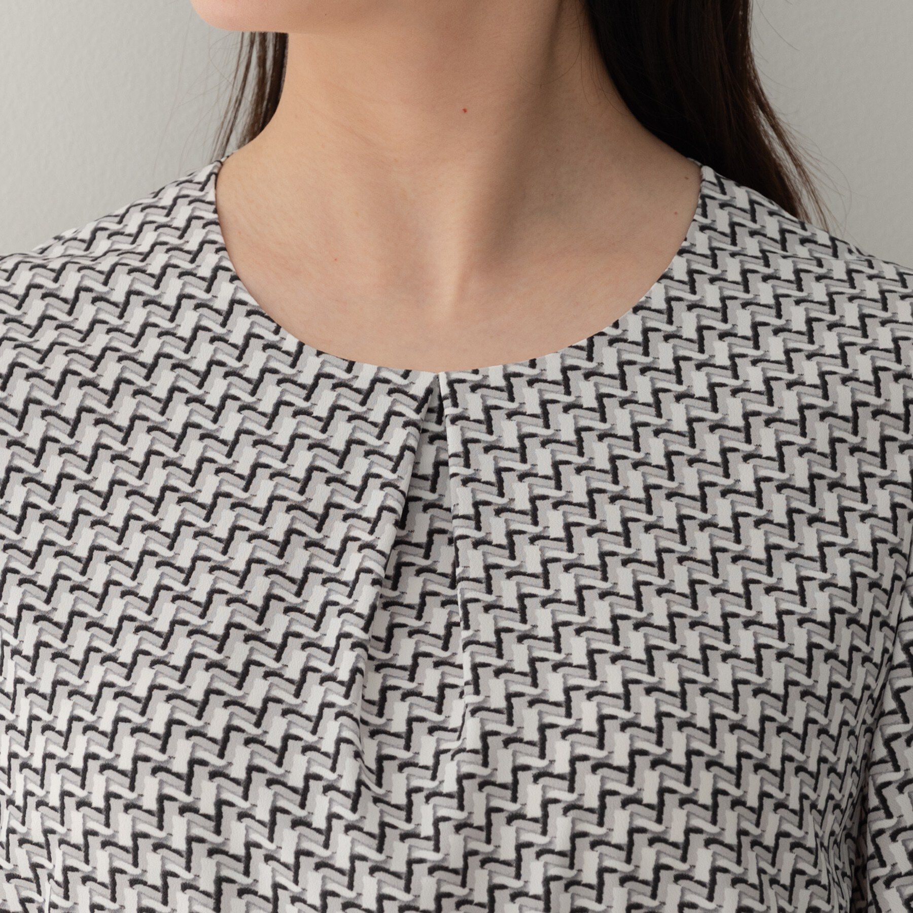 UNTITLED「ジオメプリントワンピース」|ワンピース|