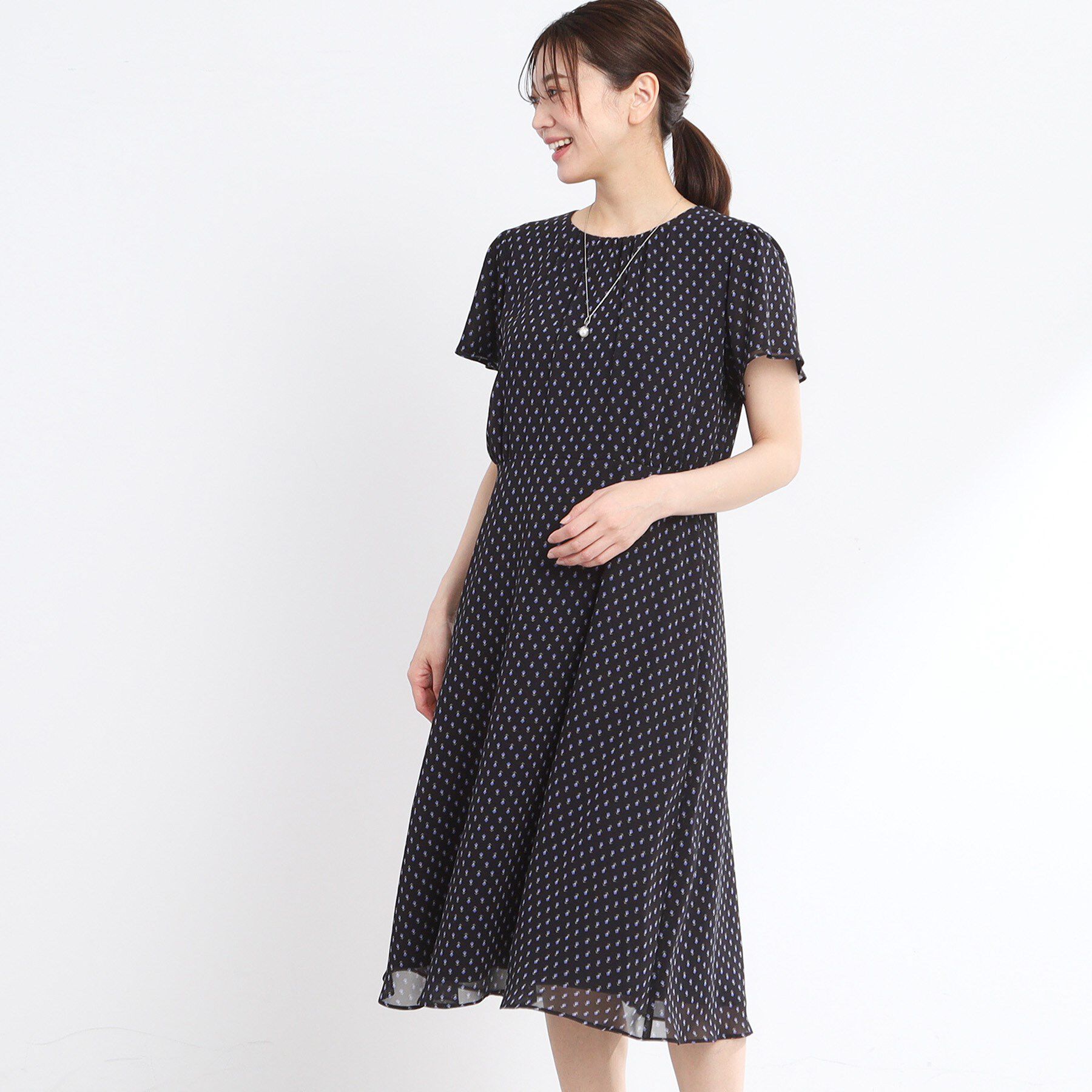 Reflect「【夏SALE／WEB先行カラーあり／マシンウォッシュ可】コツキ幾何柄ワンピース」|ワンピース|