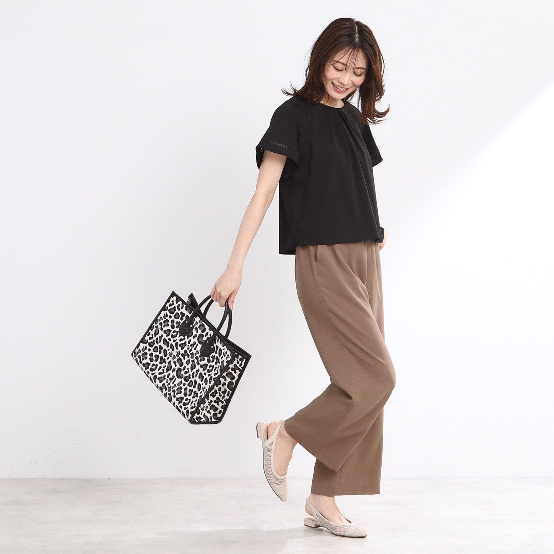 Reflect「【マシンウォッシュ可／ウエスト総ゴム】すっきり見えワイドシルエットパンツ」|その他|