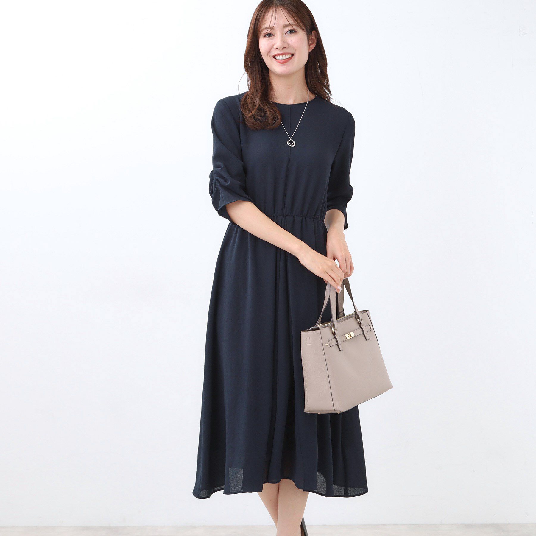 Reflect「【吸水速乾／防しわ】シルキープリーツワンピース」|ワンピース|