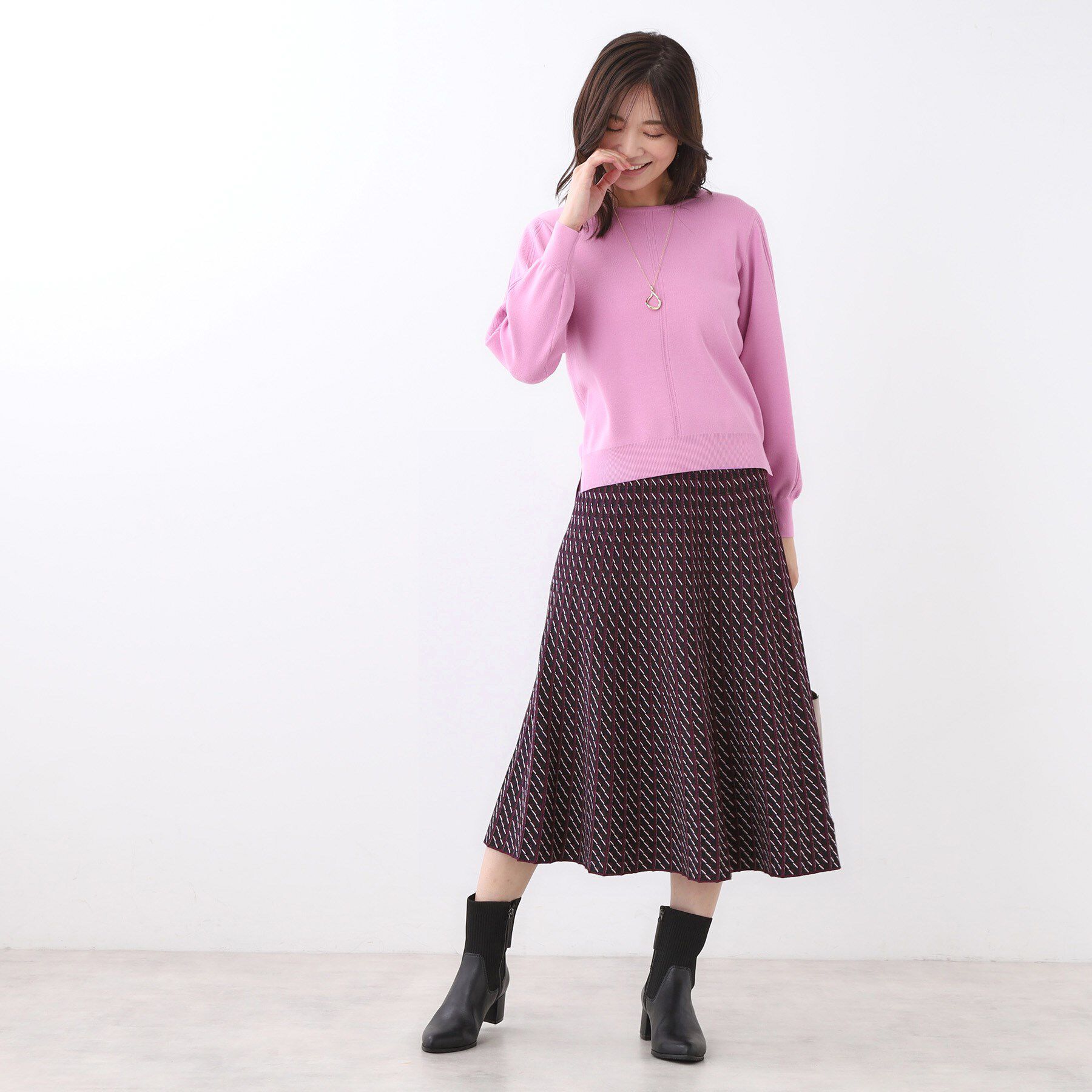 Reflect「【WEB先行カラーあり／セットアップ可】幾何調柄ニットスカート」|スカート|