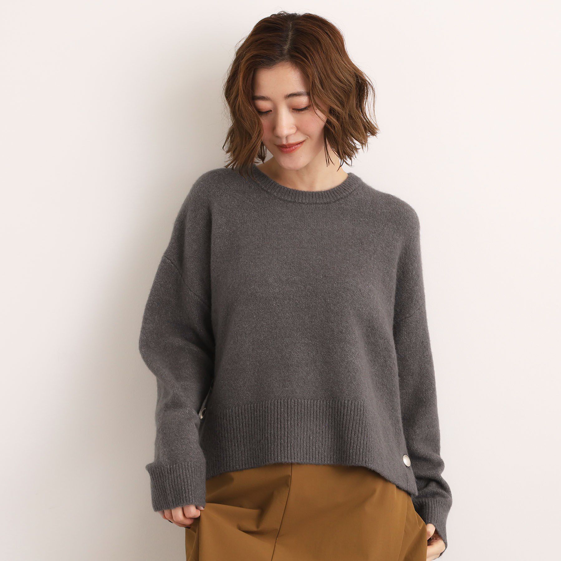 grove「【洗える】レイヤードにもおすすめ！サイド釦ニット」|ニット・セーター|スミクロ(014)