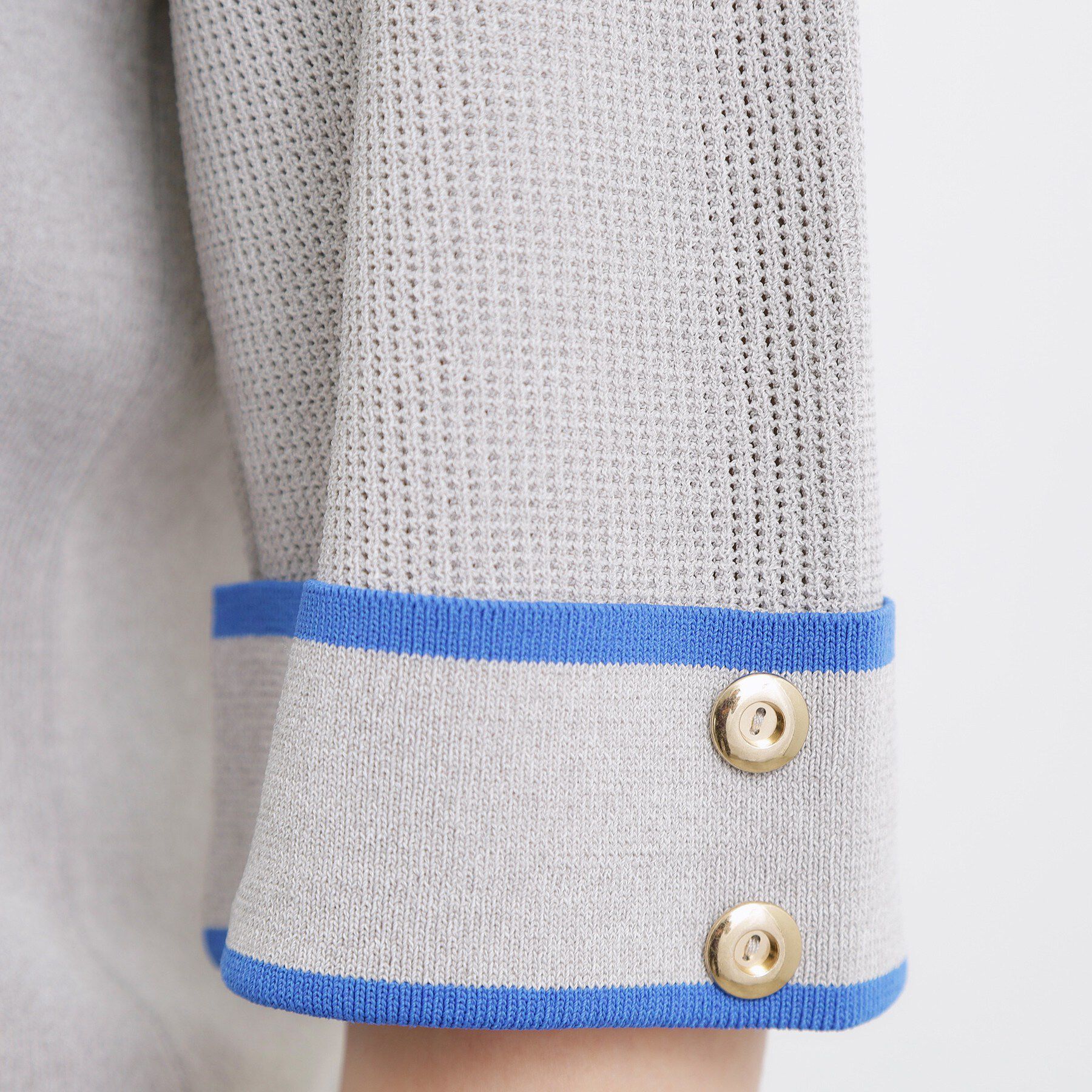 grove「【貴島明日香さん着用】やわらかドライタッチ 袖メッシュ編みニット」|ニット・セーター|