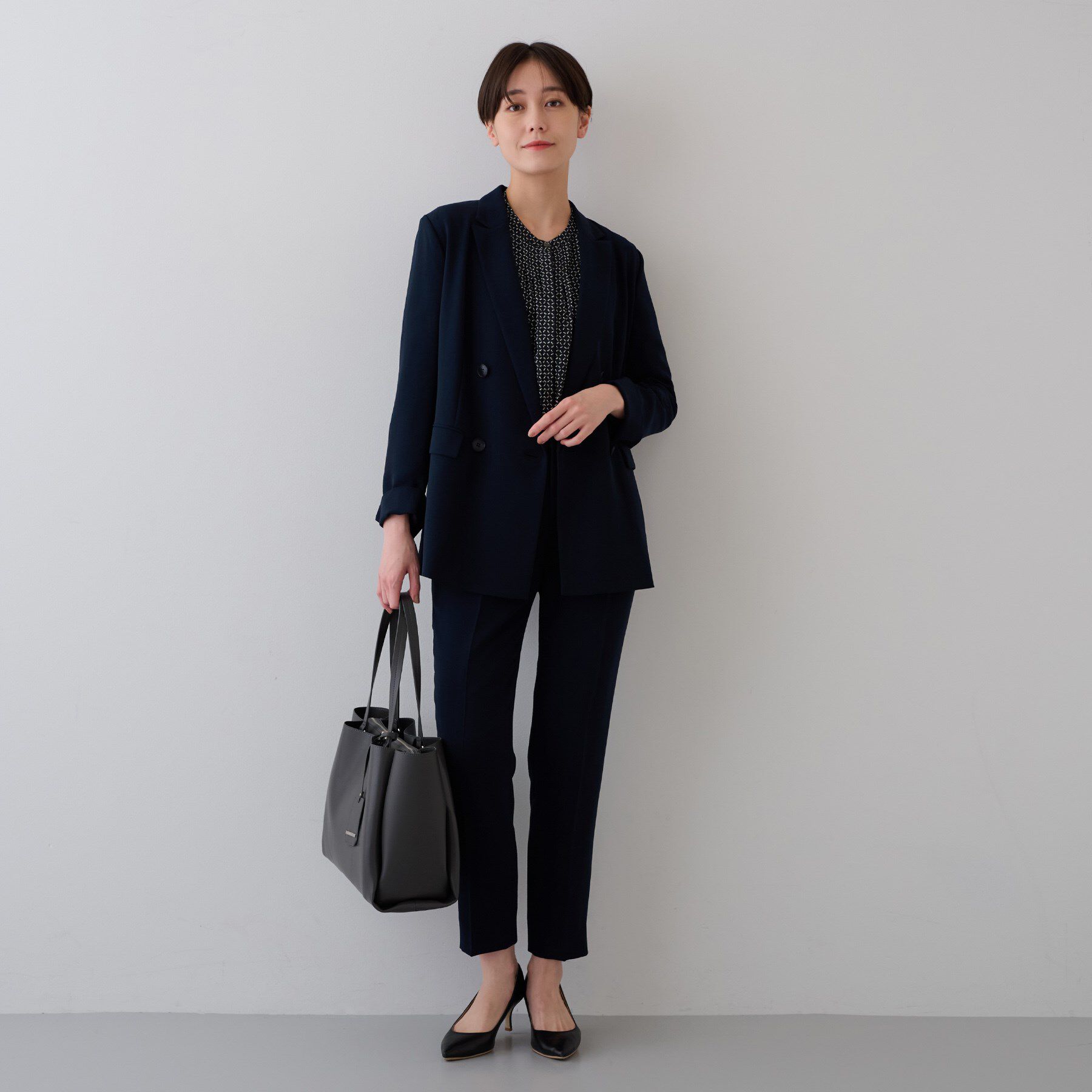 INDIVI「【着る日傘/遮熱/UVケア】タックテーパードパンツ」|スーツ|