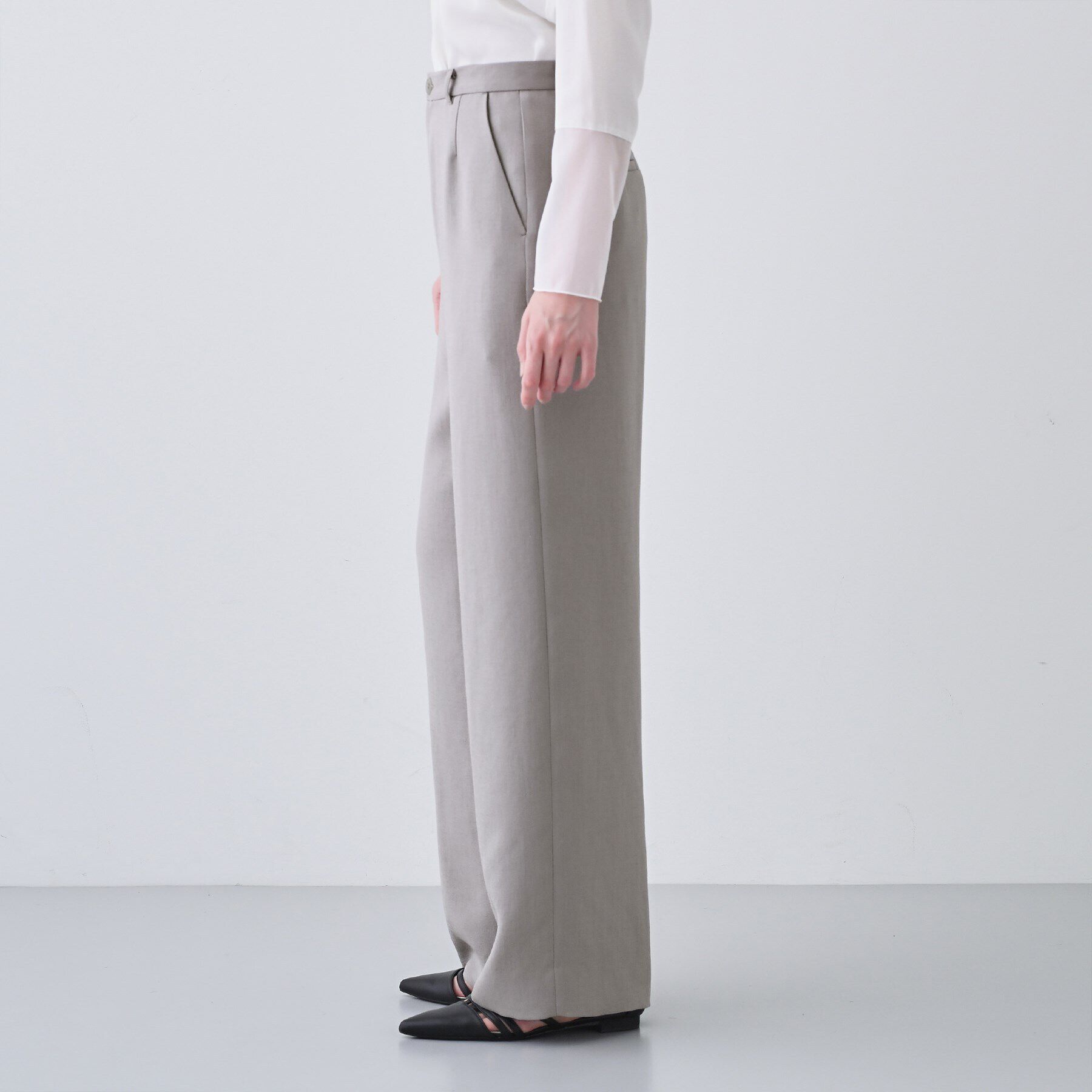 INDIVI「【日本製／トリアセテート】ストレートラインパンツ」|その他|
