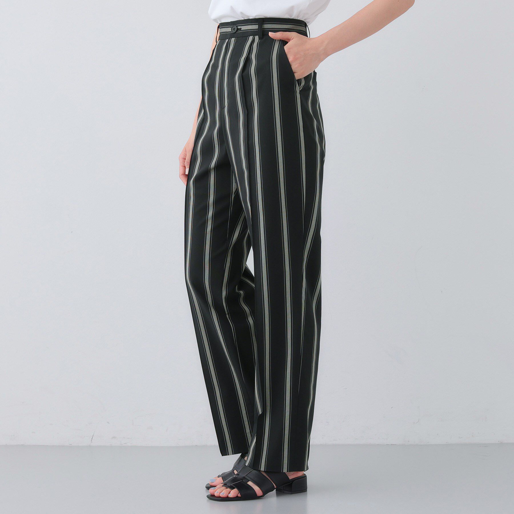 INDIVI「【日本製／SETUP可能】コットン混ゆったりめテーパードパンツ」|スーツ|