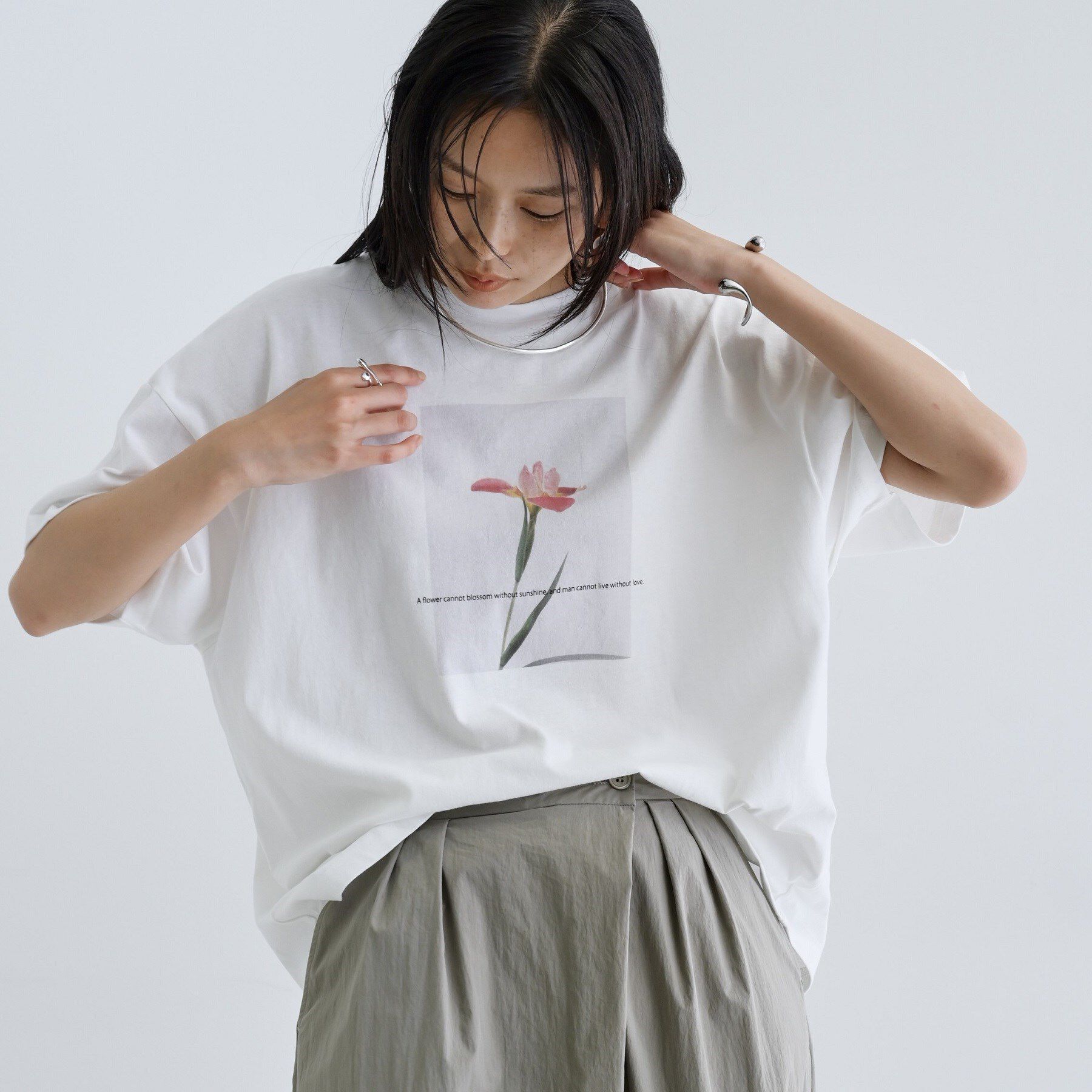 GALLEST「【一部店舗限定】フラワープリントT」|Tシャツ・カットソー|