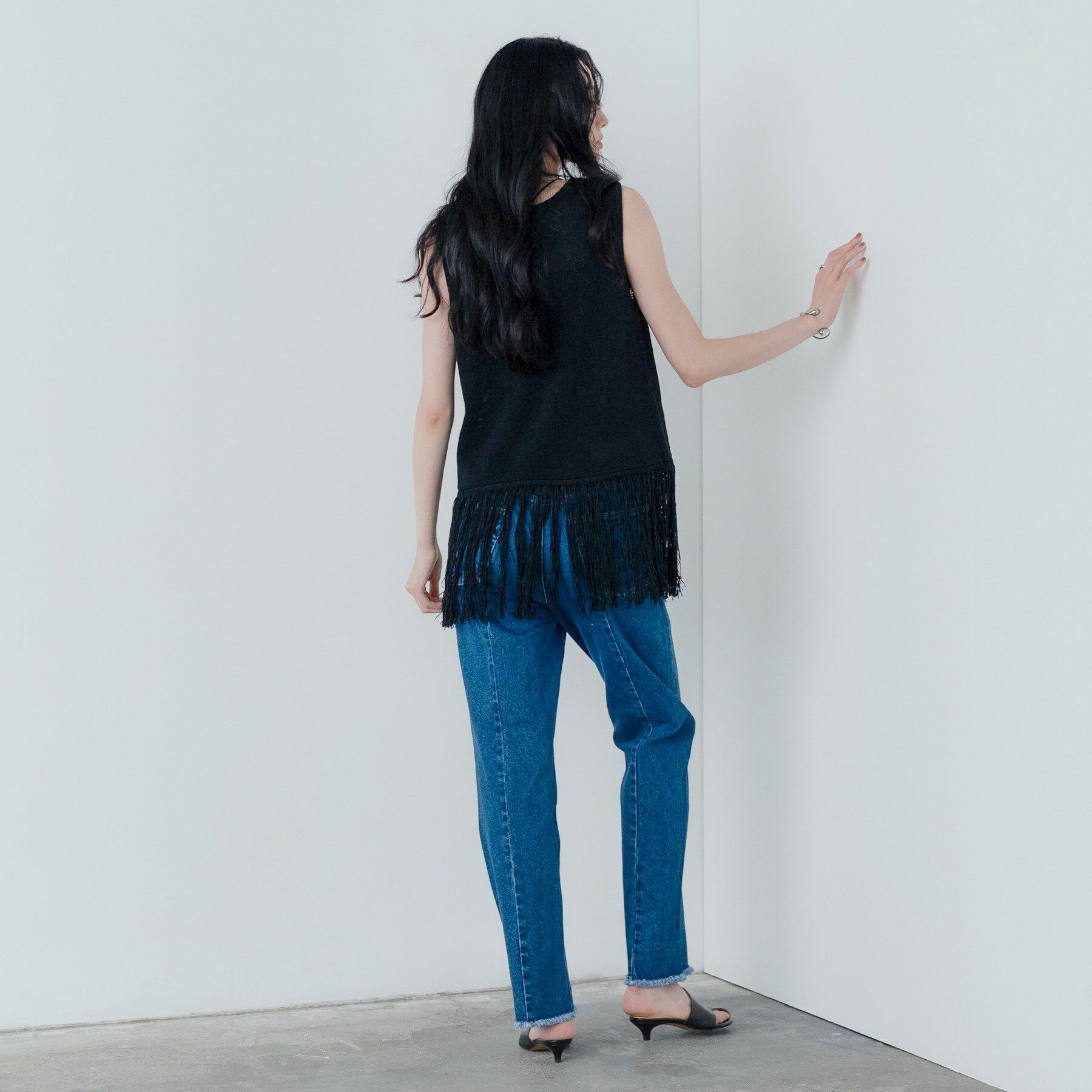 GALLEST「スリーブレスフリンジニット」|ニット・セーター|