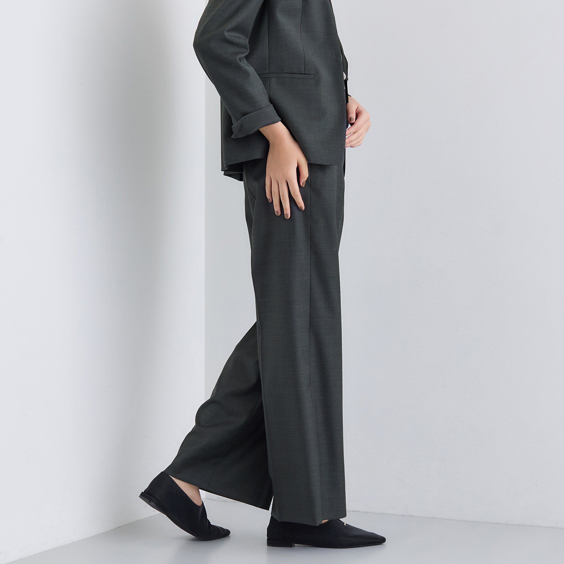 INDIVI「【日本製／スーツ／通勤】シルクウールストレッチ ワイドパンツ」|スーツ|
