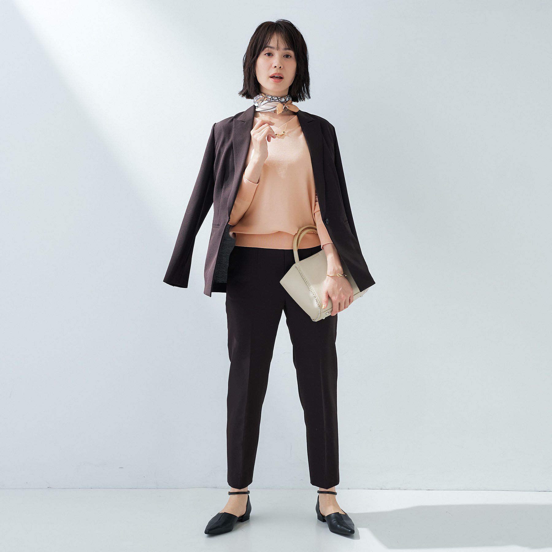 INDIVI「【シルク混】きれいめVネックニット」|ニット・セーター|