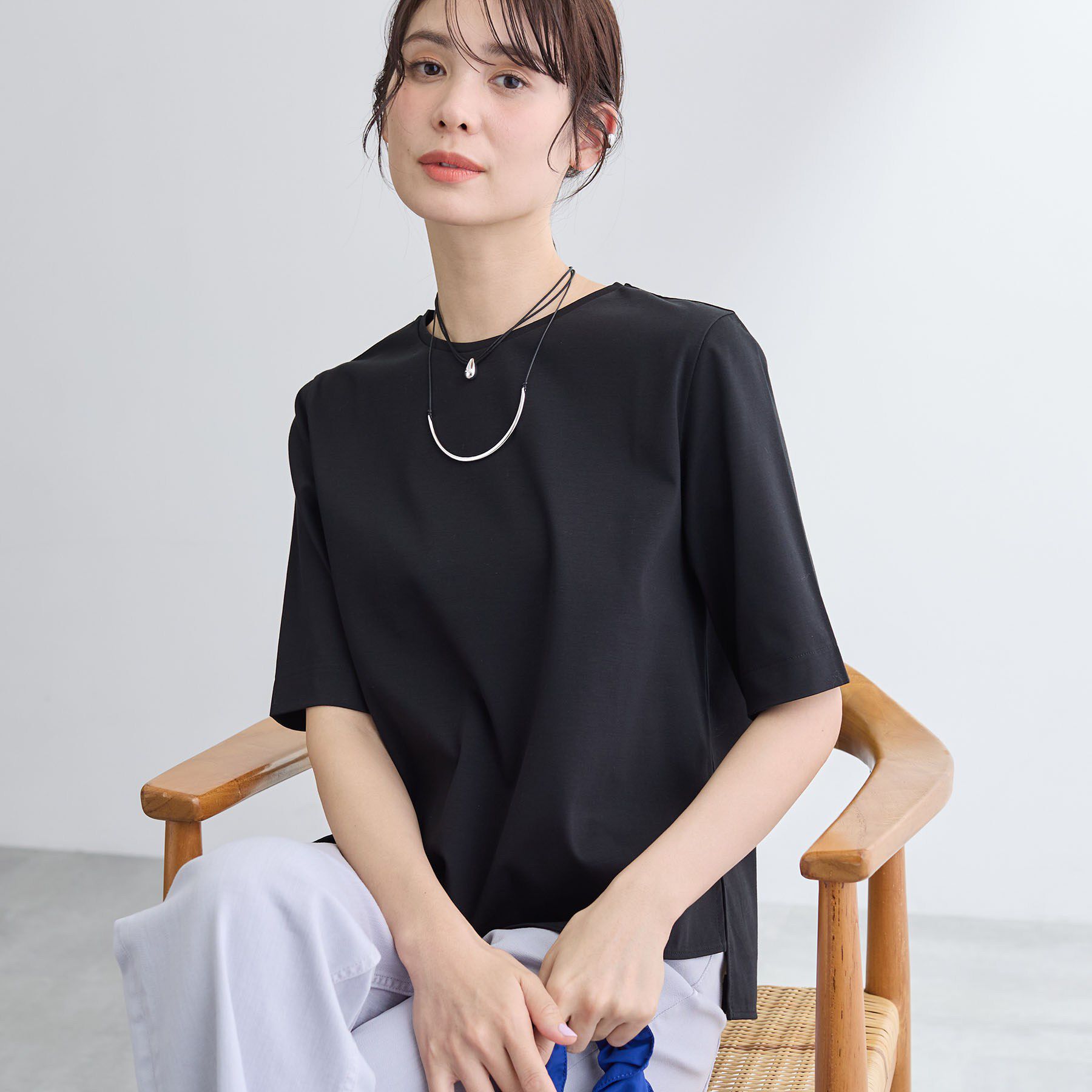 INDIVI「【抗菌防臭／消臭】上品光沢コットンTシャツ」|Tシャツ・カットソー|ブラック(019)