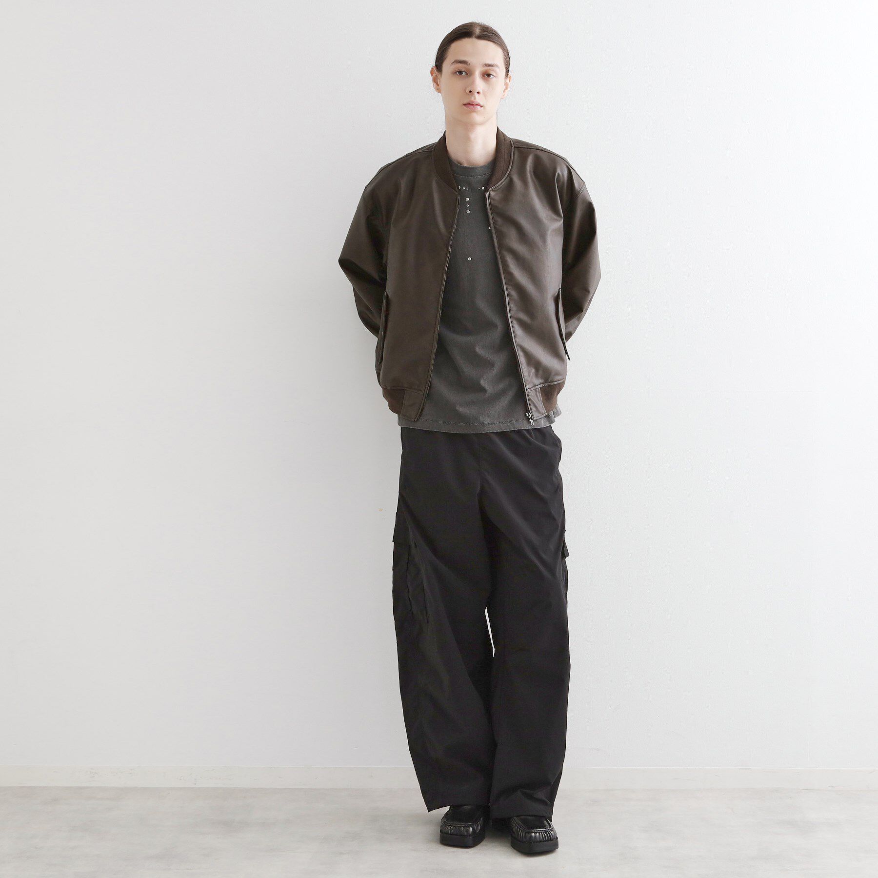 tk.TAKEO KIKUCHI「シンセティックレザー MA－1」|ブルゾン・スタジャン|