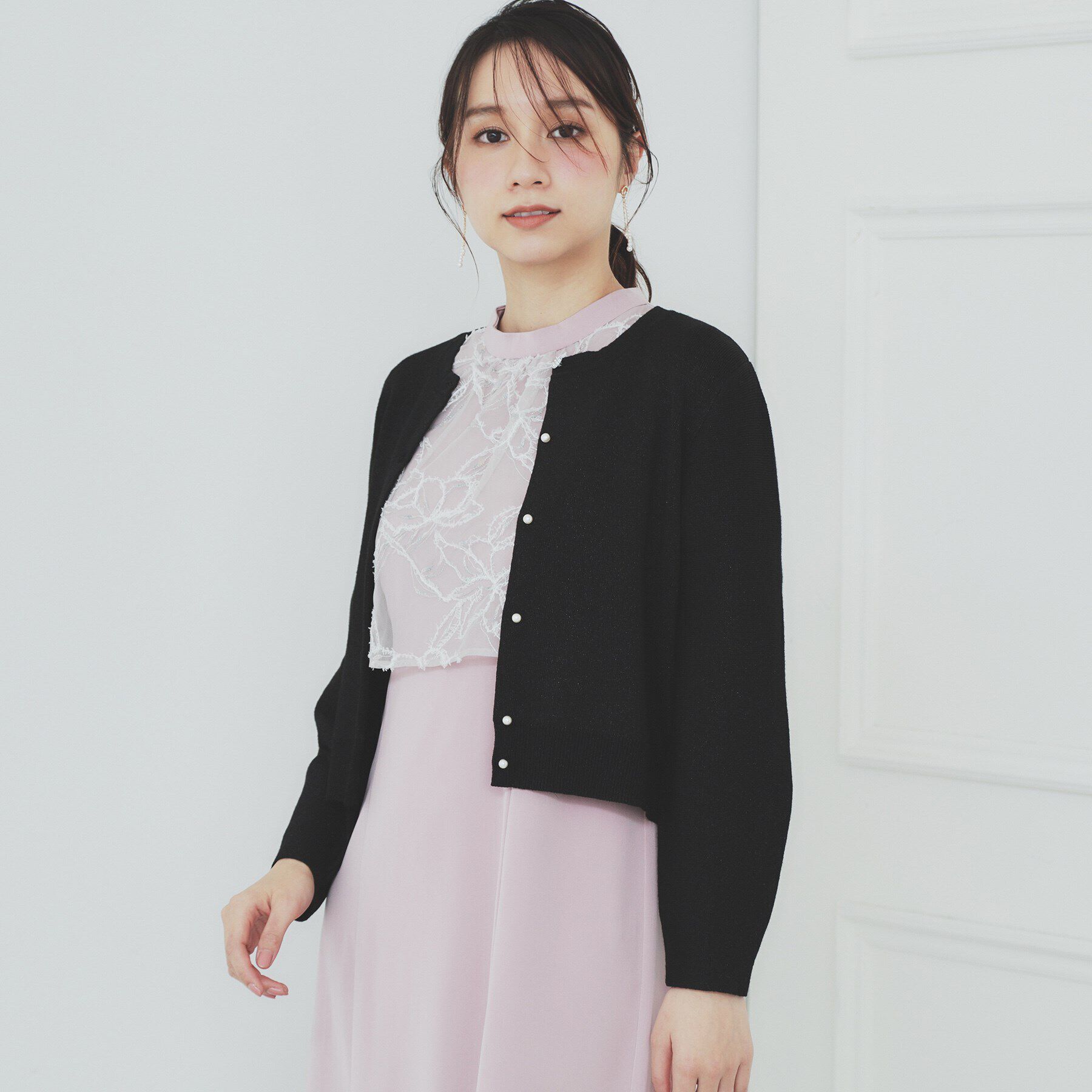 index「ラメビジューカーディガン【洗濯機洗い可】」|カーディガン|ブラック(019)