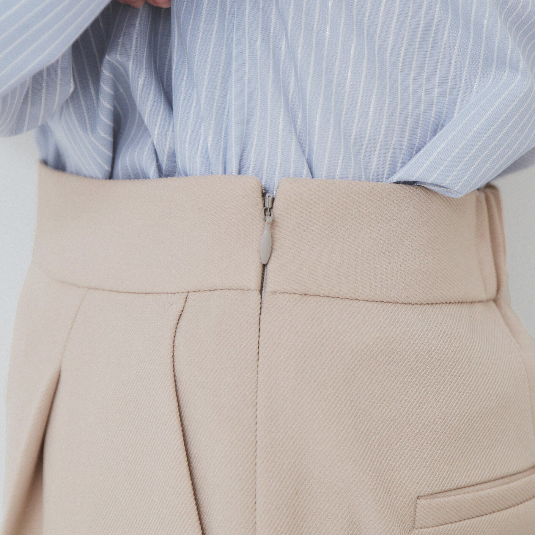 index「サイドバックルストレッチテーパードパンツ【洗濯機可・イージーアイロン・防シワ】」|その他|