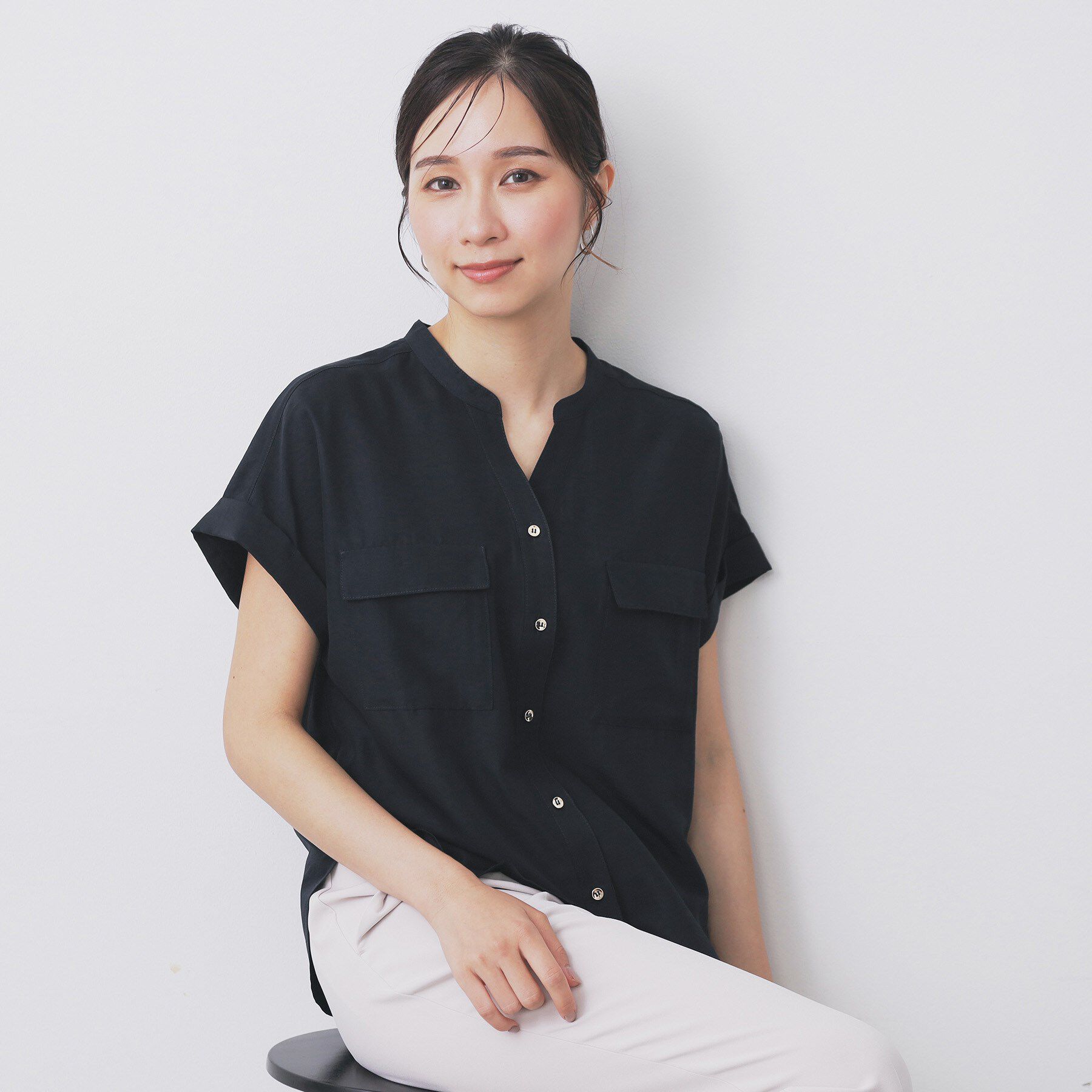 index「ダブルポケットスキッパーブラウス【洗濯機洗い可/イージーアイロン】」|シャツ・ブラウス|ネイビー(094)