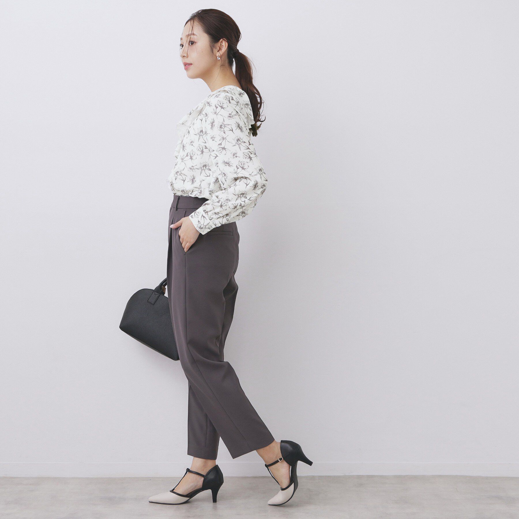 index「ラッフルフリルブラウス【洗濯機OK/イージーアイロン】」|シャツ・ブラウス|